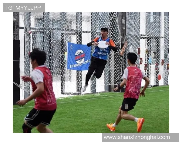 赛后复盘:深圳飞盘队与广州飞盘队的团队协作与战术分析 赛后复盘:深圳飞盘队与广州飞盘队的团队协作与战术分析